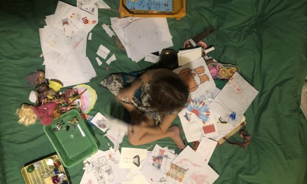 Spielzeug ausmisten – wie das Chaos im Kinderzimmer verschwindet