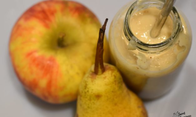 Apfel- Birne Smoothie leicht gemacht von Sweethappiness