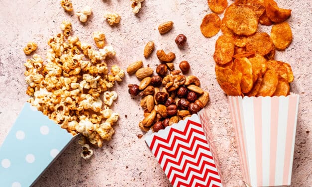 Party oder Filmabend mit Würziges Popcorn, BBQ-Nüsschen & Ofen-Chips